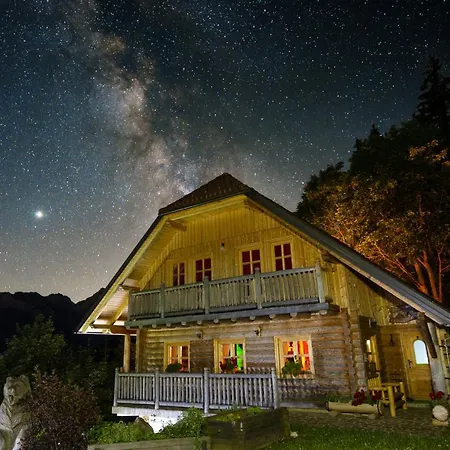 Guest house 